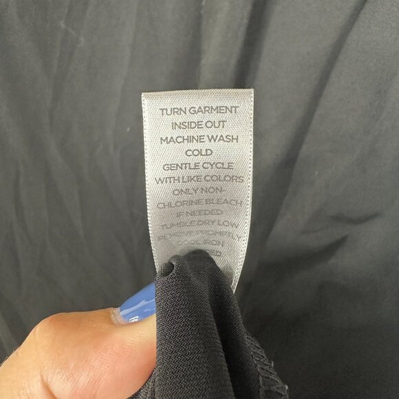 2/$24 VIP Knits by Avenue Cut-out Short Sleeve Shift Dress Black #A0277 TRB2 - Picture 7 of 8